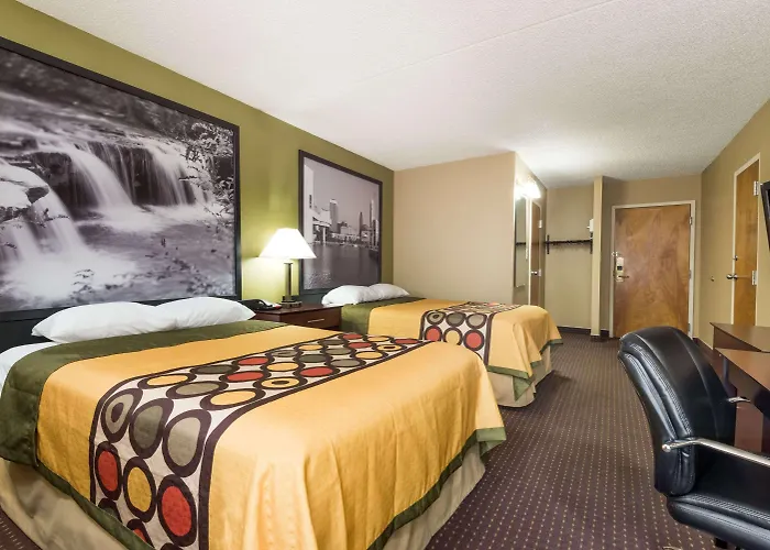 Super 8 By Wyndham Miamisburg Dayton S Area Oh