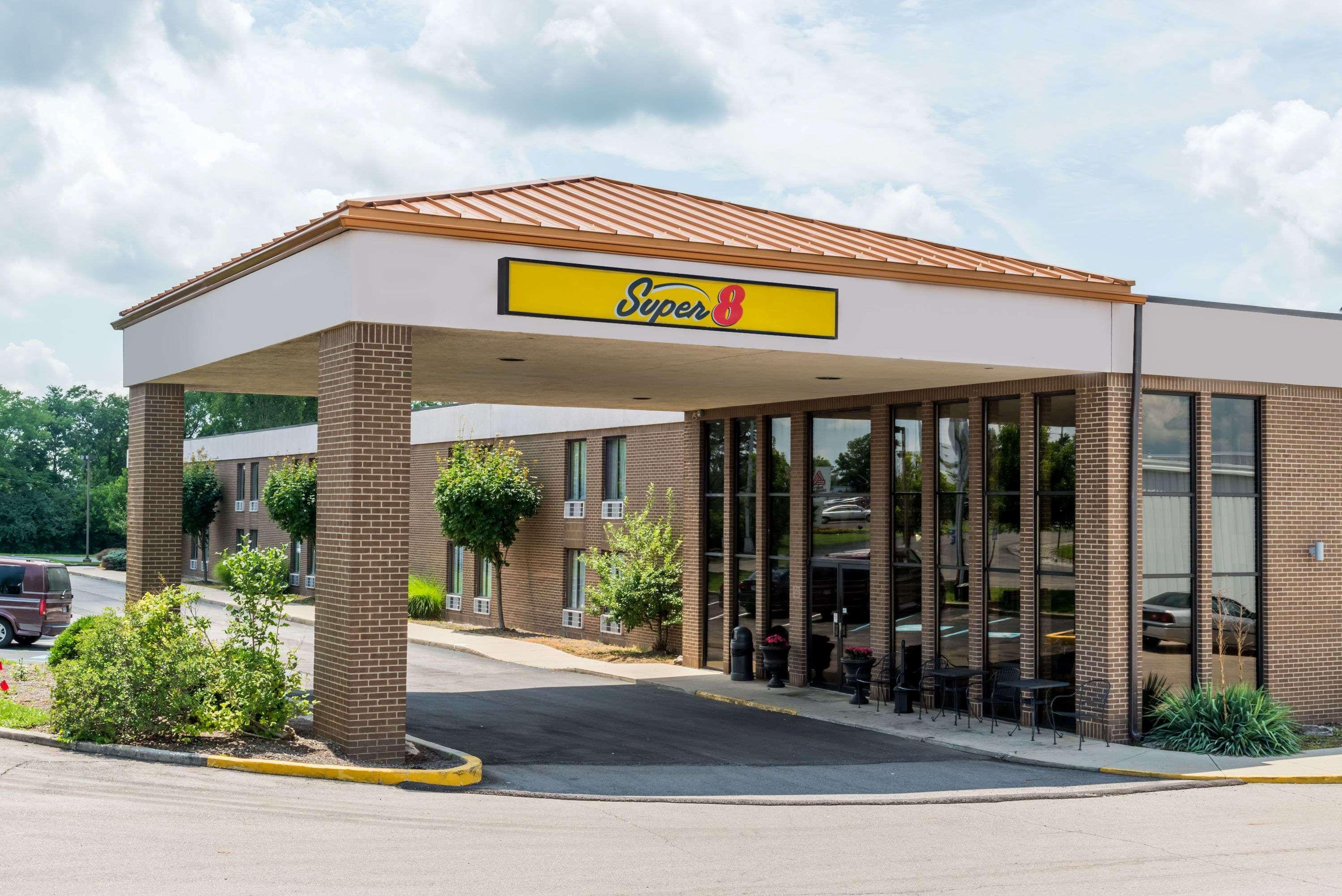Hotel Super 8 By Wyndham Dayton S Area Oh 2*