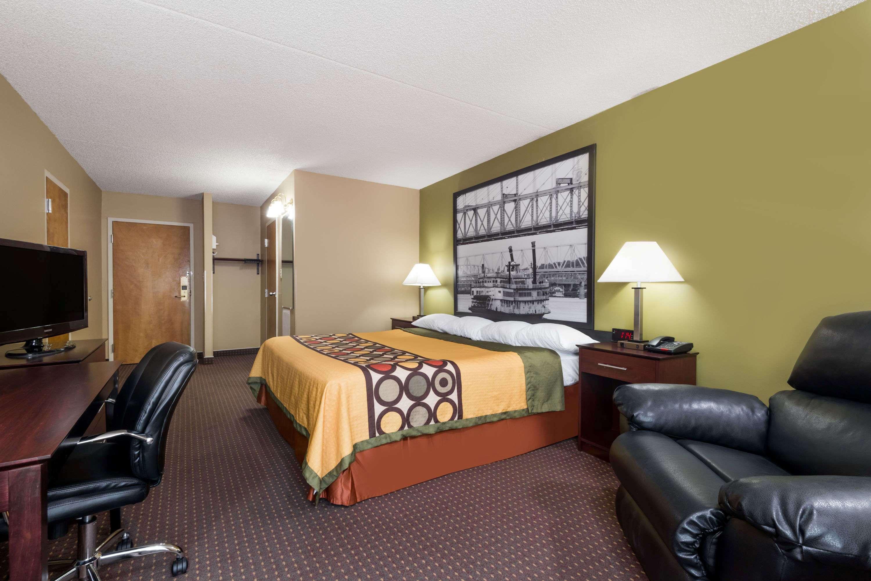 Super 8 By Wyndham Dayton S Area Oh Hotel Miamisburg