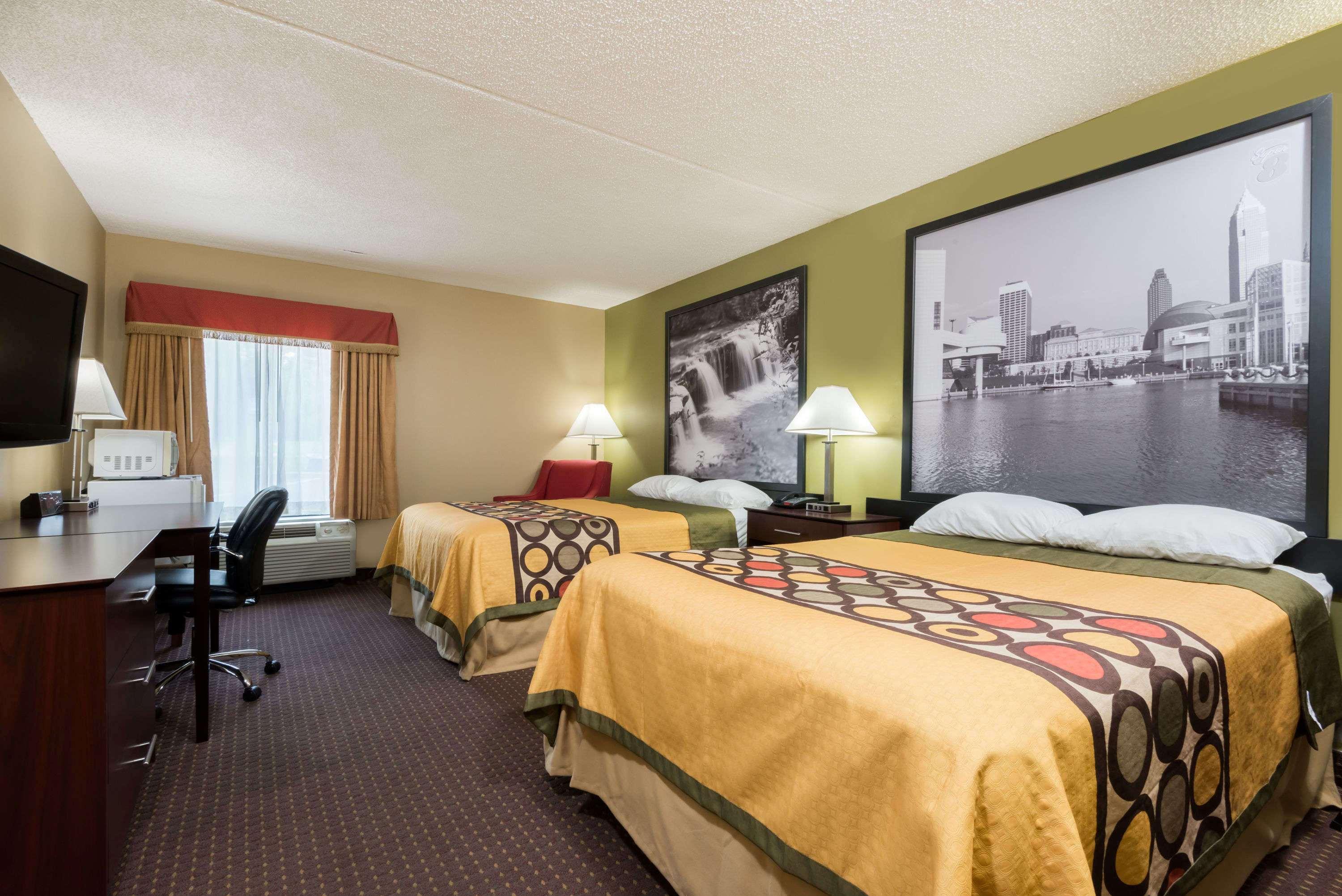 Super 8 By Wyndham Dayton S Area Oh Miamisburg