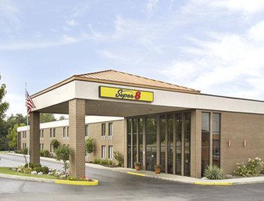 Hotel Super 8 By Wyndham Dayton S Area Oh