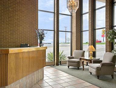 Hotel Super 8 By Wyndham Dayton S Area Oh Miamisburg